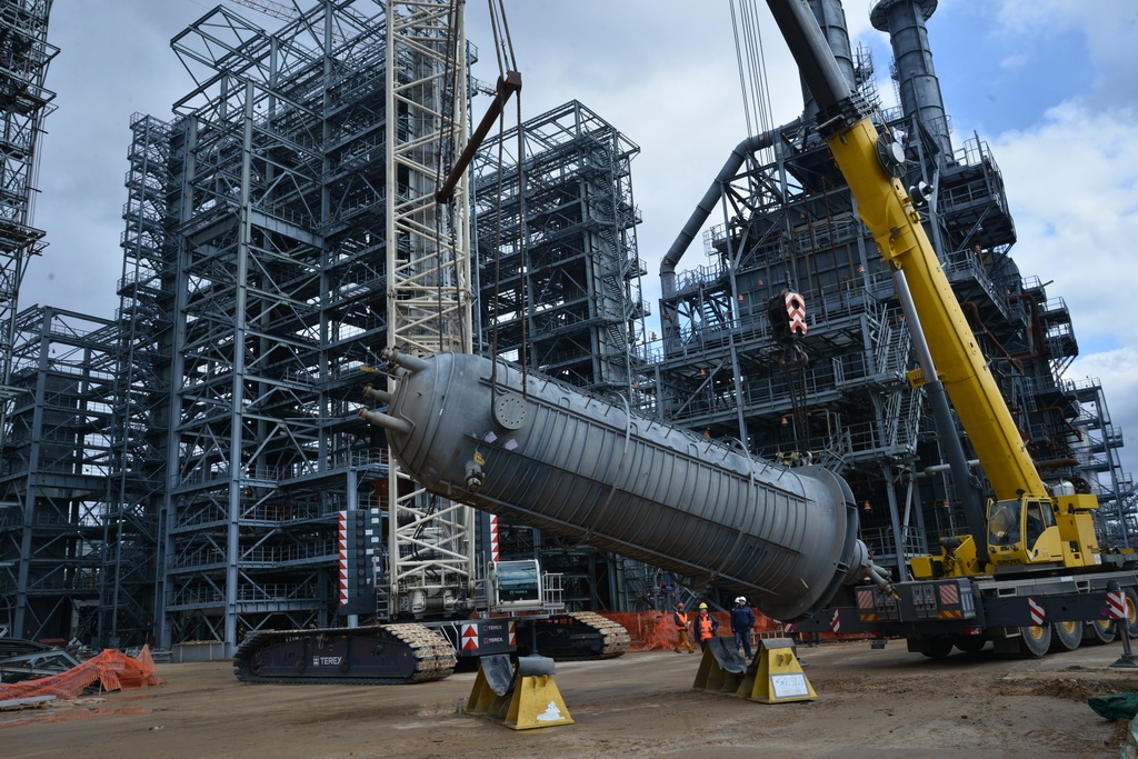 Строительство нефтеперерабатывающего завода. В 2024 стартует модернизация Мозырского НПЗ