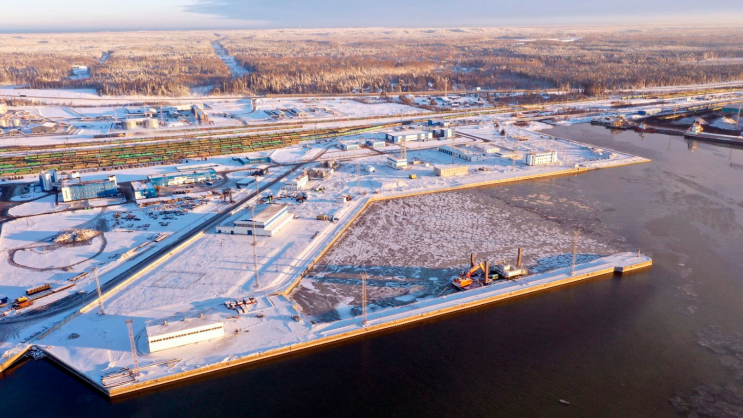 Масштабные проекты - Газоперерабатывающий комплекс в Усть-Луге: морской отгрузочный терминал