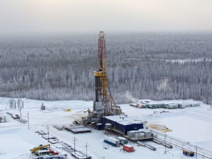 «Сургутнефтегаз» построит опорную базу промысла на Туканском участке недр
