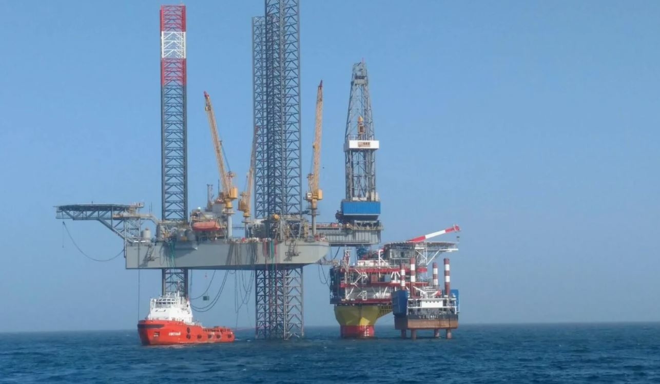 "ЛУКОЙЛ" реализует стратегический проект на Каспии освоения нефтегазового месторождения "Каламкас – Хазар"